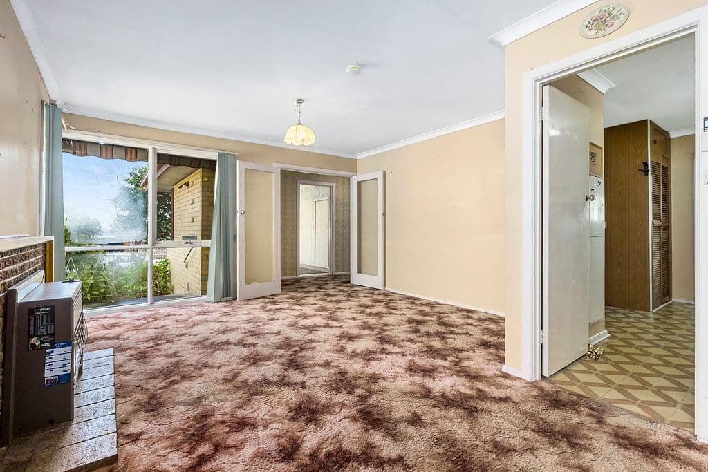 3 Deakin Street, Mitcham VIC 3132, Mitcham - Thumbnail 2
