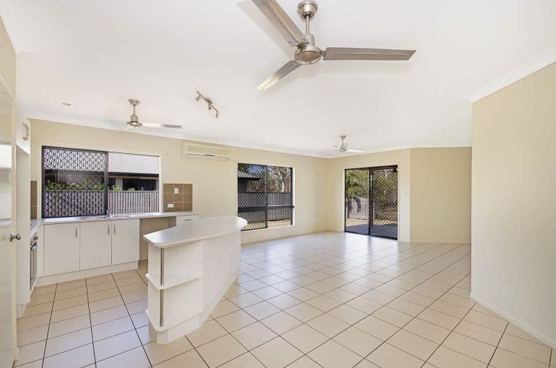 49 Anchorage Circuit, BUSHLAND BEACH QLD 4818, Bushland Beach - Thumbnail 2