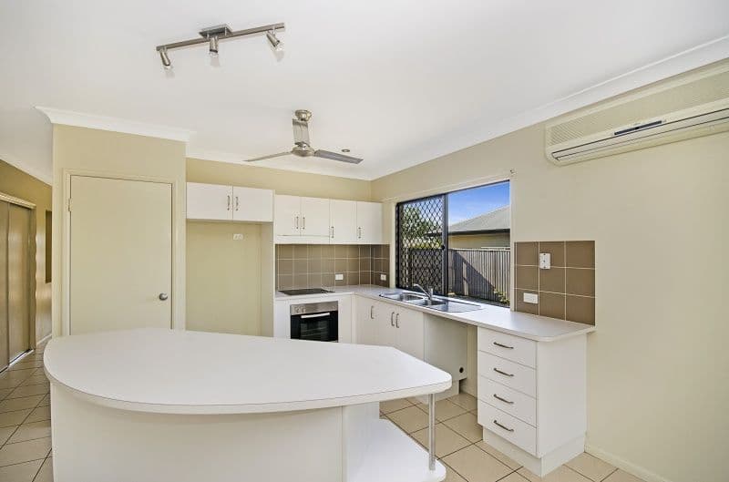 49 Anchorage Circuit, BUSHLAND BEACH QLD 4818, Bushland Beach - Thumbnail 3