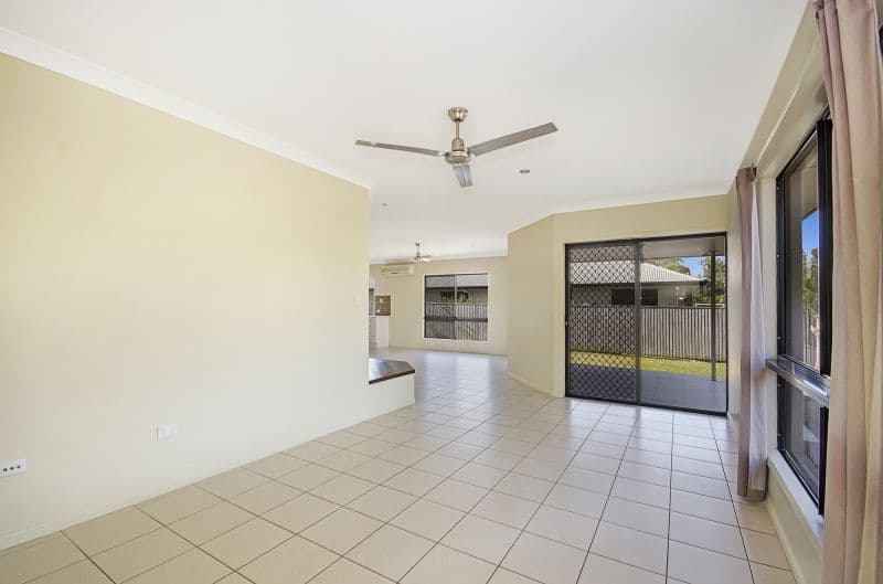 49 Anchorage Circuit, BUSHLAND BEACH QLD 4818, Bushland Beach - Thumbnail 4
