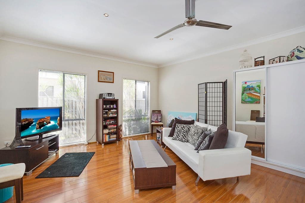 6 Morea Court, VARSITY LAKES QLD 4227, Varsity Lakes - Thumbnail 5