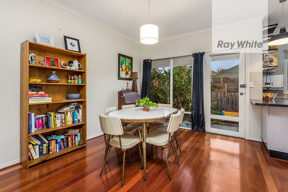 23 Mulholland Crescent, Grovedale, Grovedale - Thumbnail 3