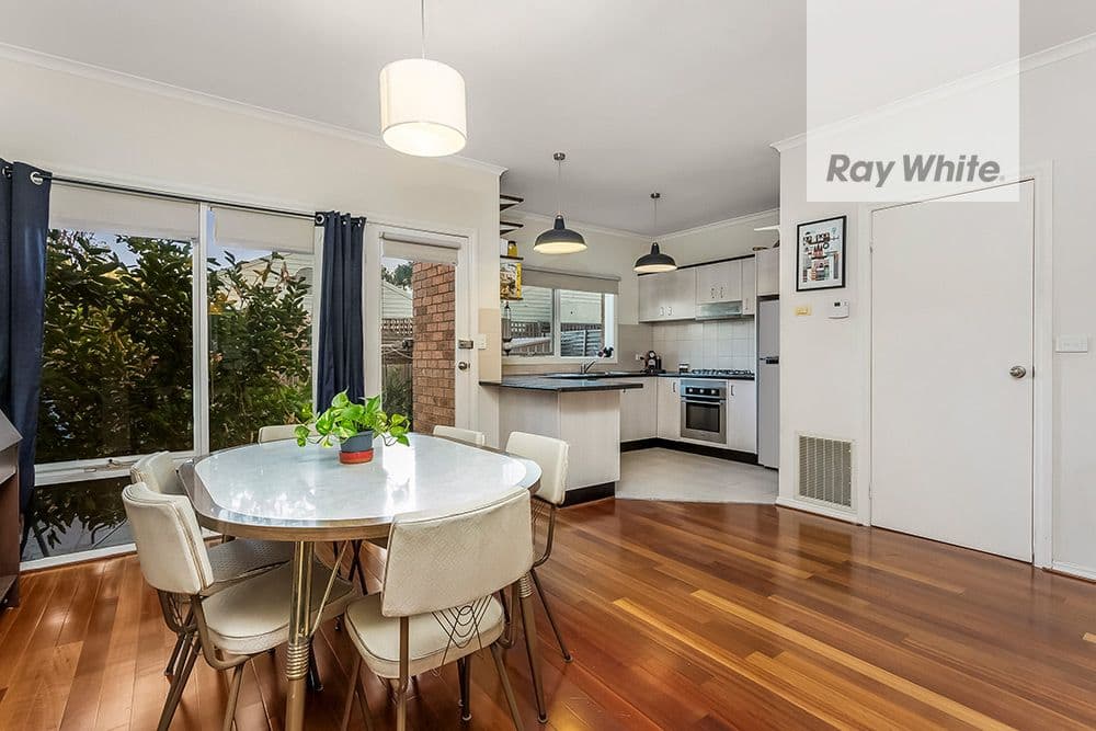 23 Mulholland Crescent, Grovedale, Grovedale - Thumbnail 4