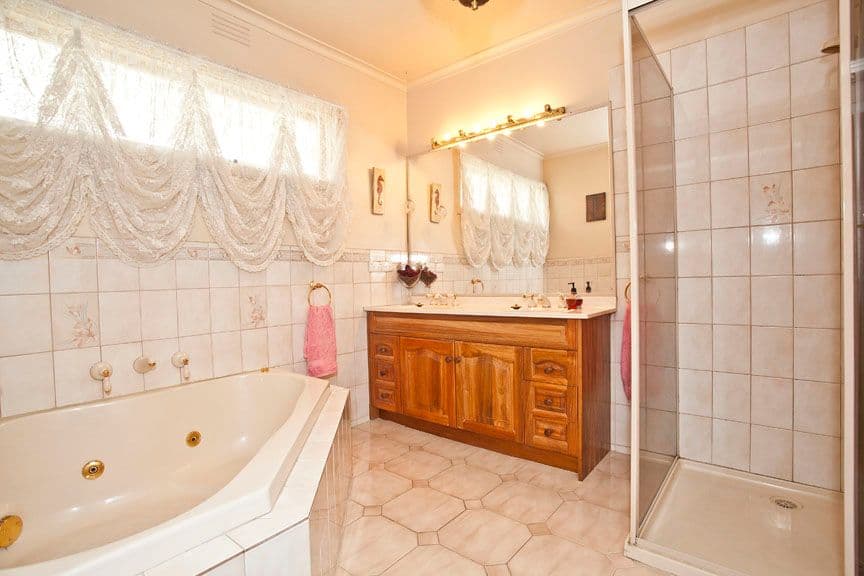 14 Rob Roy Street, GLEN WAVERLEY VIC 3150, Glen Waverley - Thumbnail 8