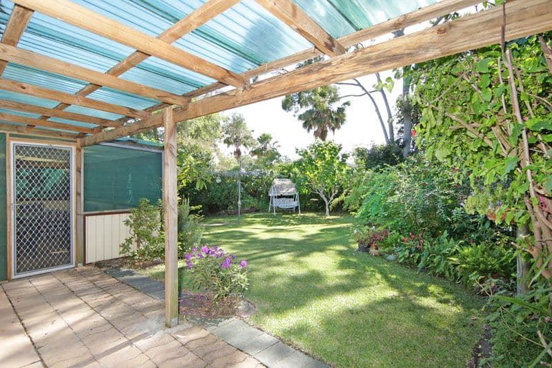 22 Second Avenue, TOUKLEY NSW 2263, Toukley - Thumbnail 2