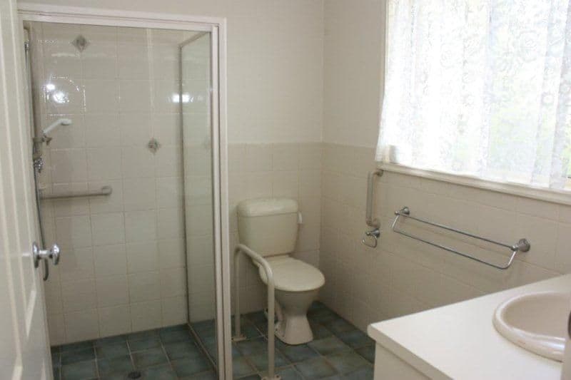 68 hermitage Drive, COROWA NSW 2646, Corowa - Thumbnail 7