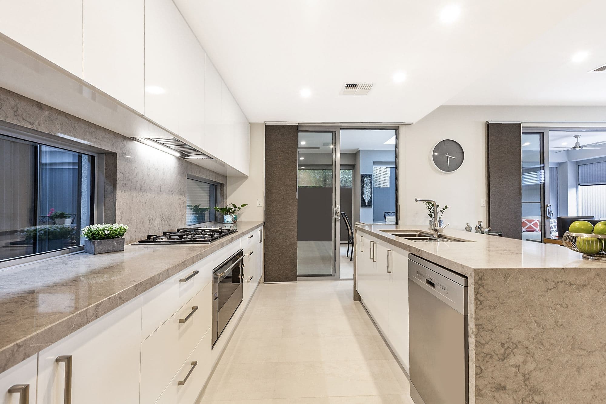 9A Hawkesbury Way, West Lakes Shore SA 5020, West Lakes Shore - Thumbnail 8