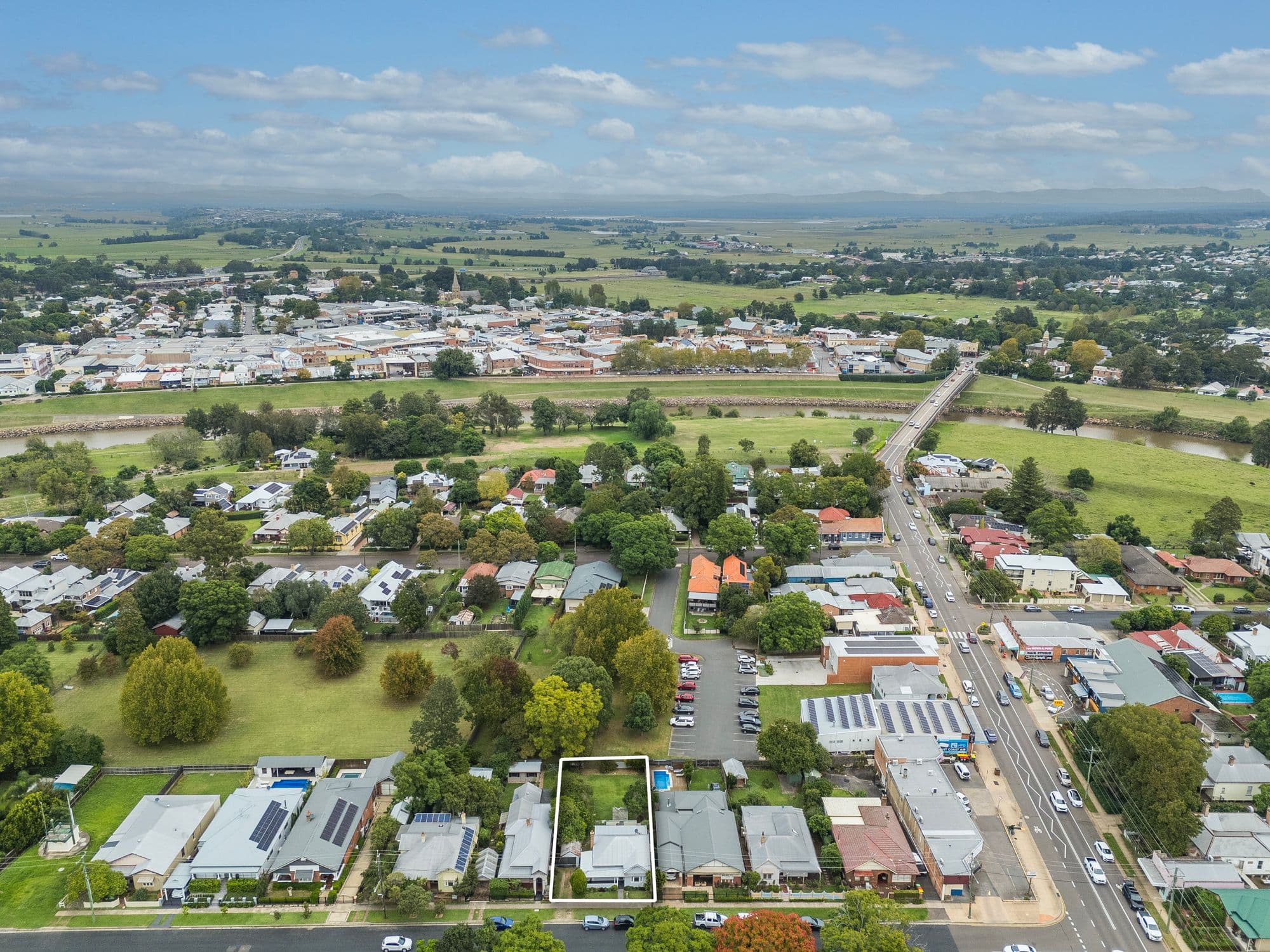 7 Lorn Street, Lorn NSW 2320, Lorn - Thumbnail 2