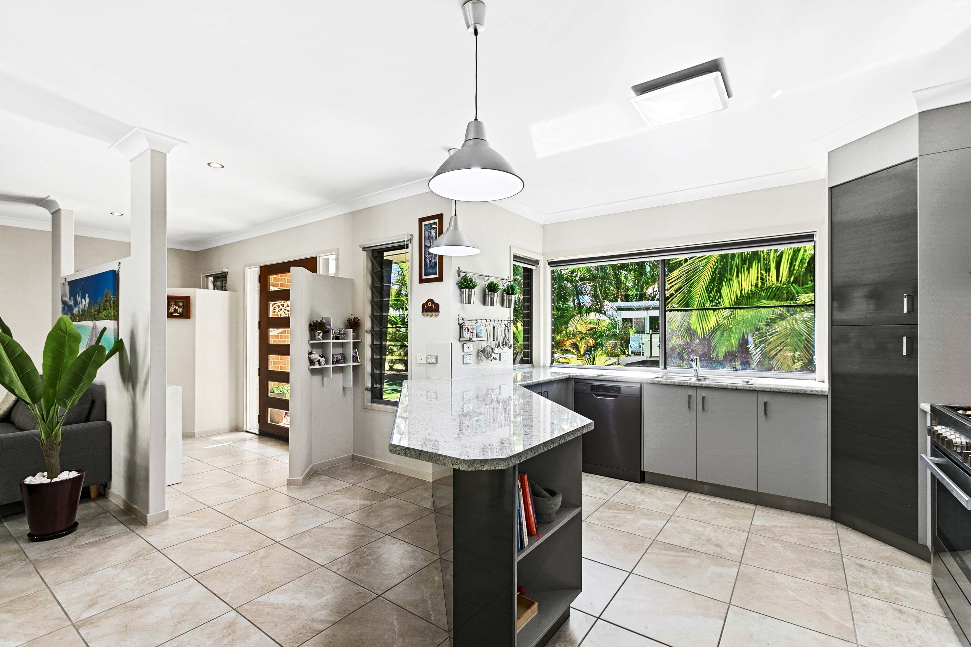 26 Kingsbarn Drive, Wondunna QLD 4655, Wondunna - Thumbnail 6