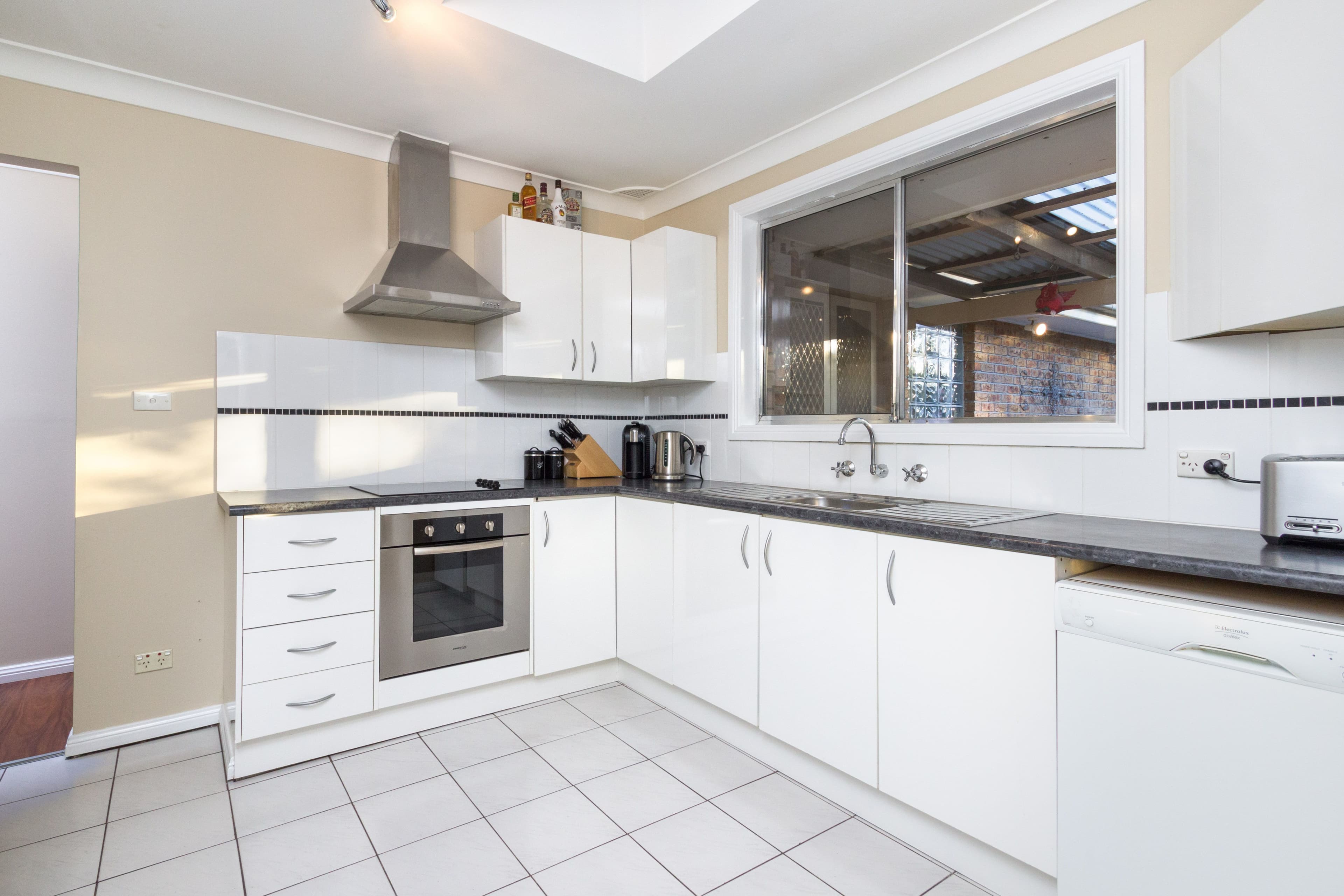42 Nightingale Square, Glossodia - Thumbnail 4