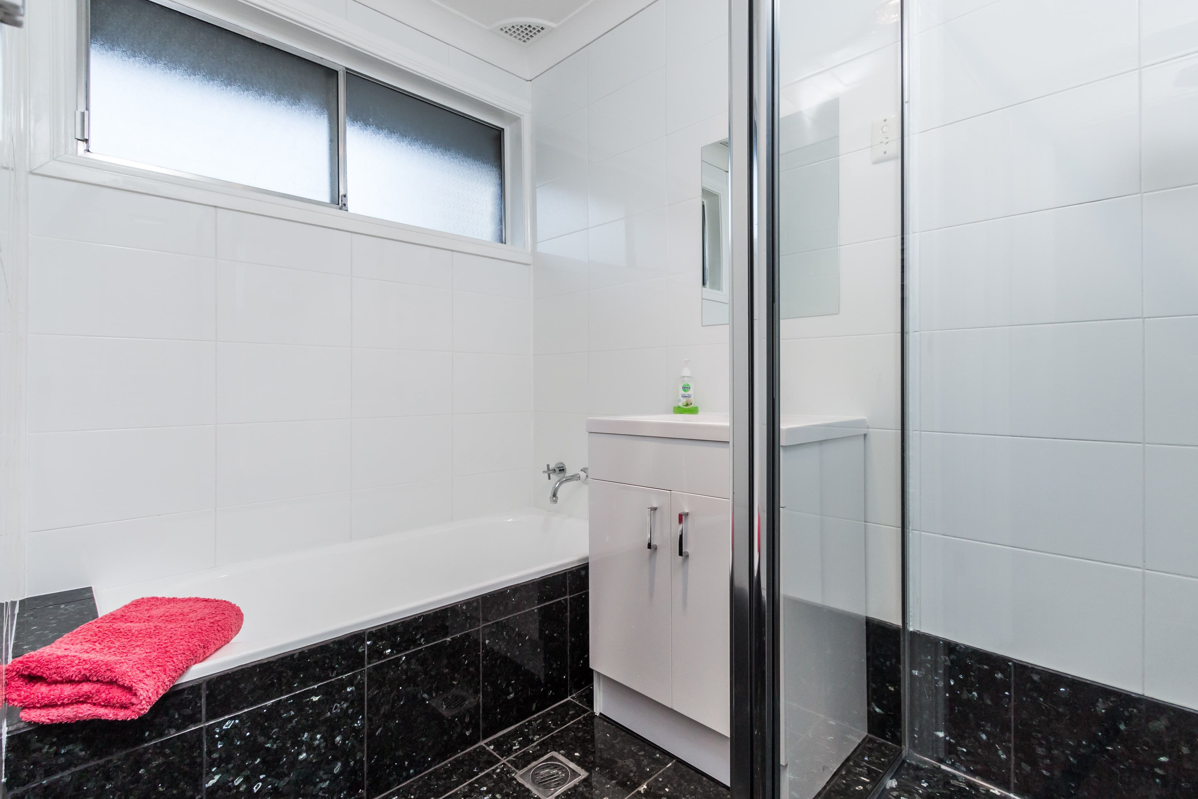 42 Nightingale Square, Glossodia - Thumbnail 7
