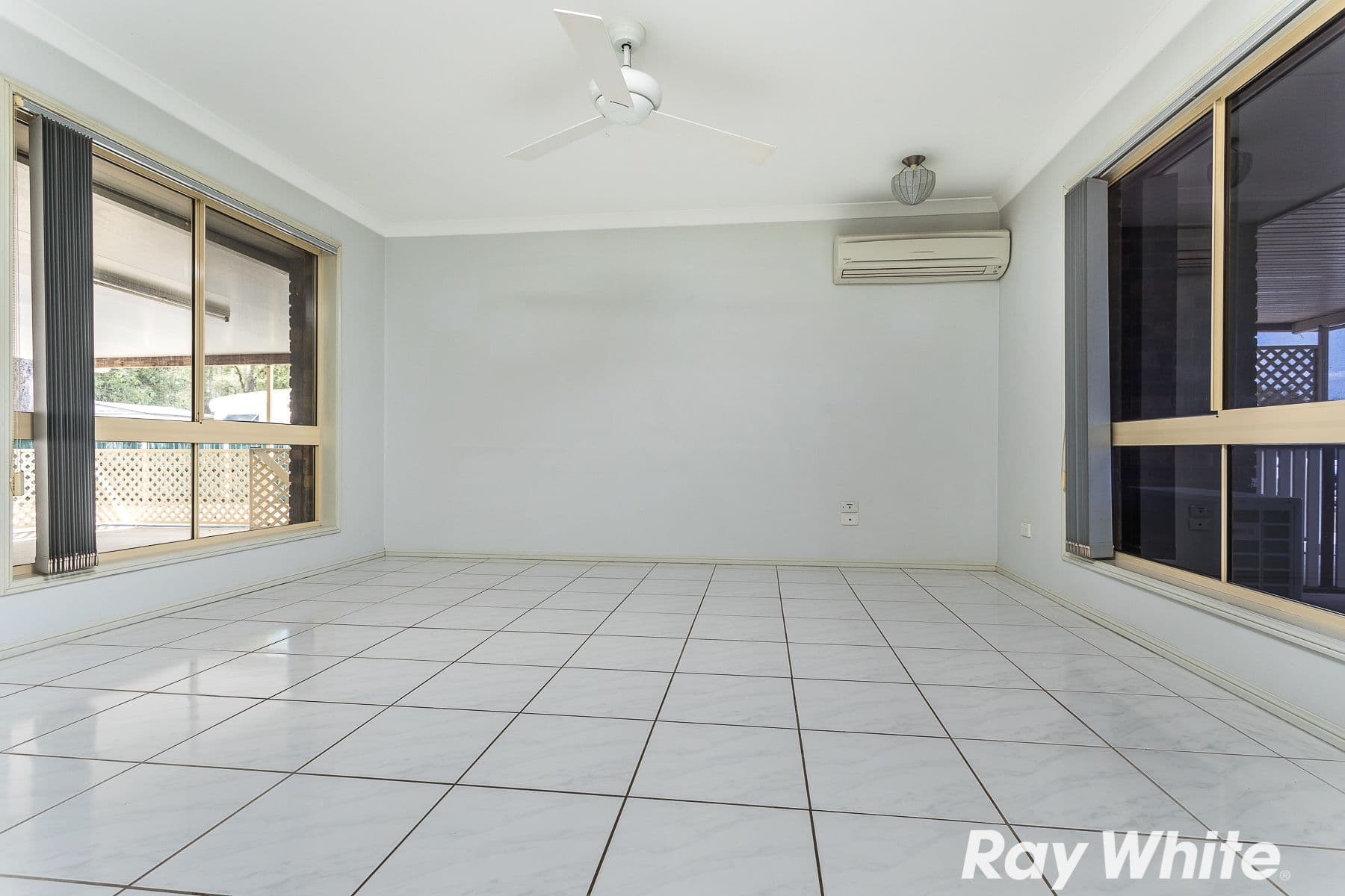 22 Ferrari Street, Lawnton QLD 4501, Lawnton - Thumbnail 2