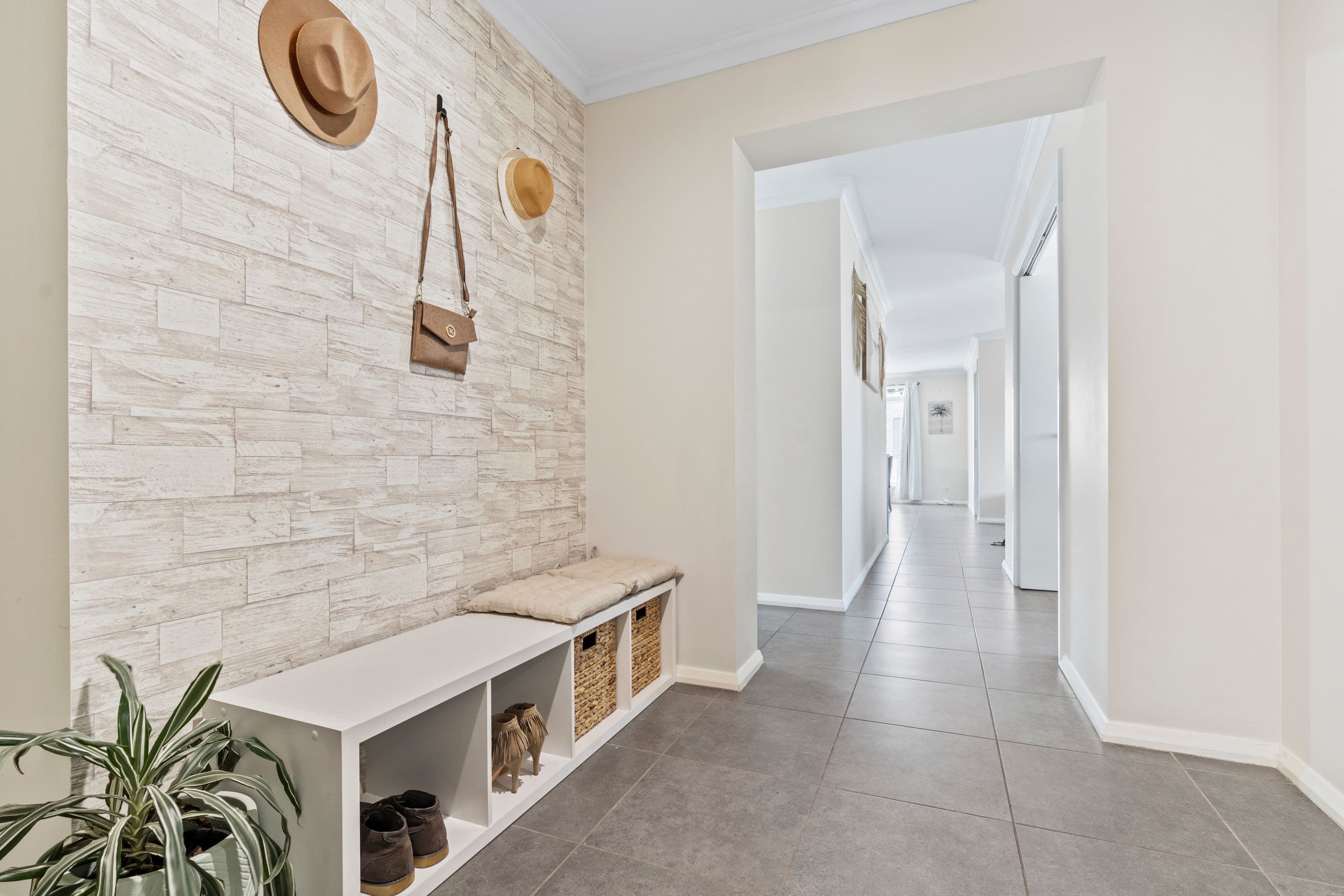 9 Coral Flame Circuit, Gregory Hills NSW 2557, Gregory Hills - Thumbnail 2