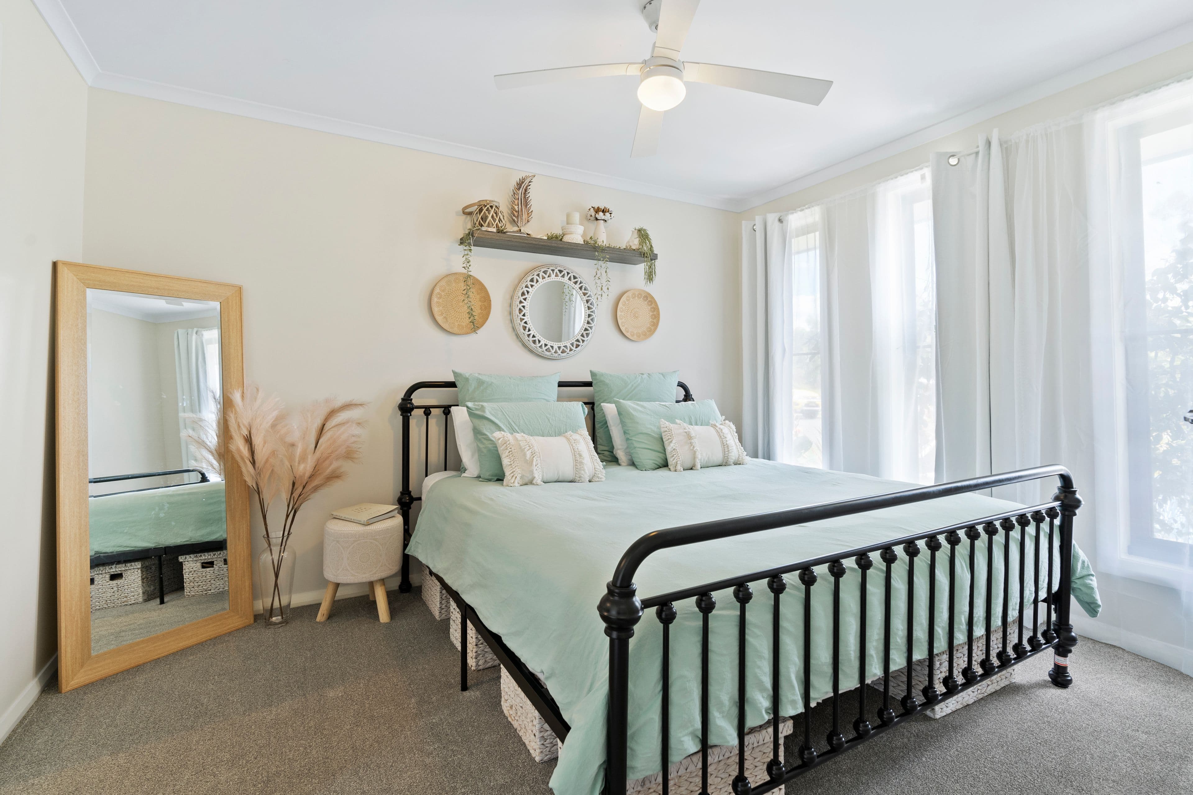 9 Coral Flame Circuit, Gregory Hills NSW 2557, Gregory Hills - Thumbnail 3