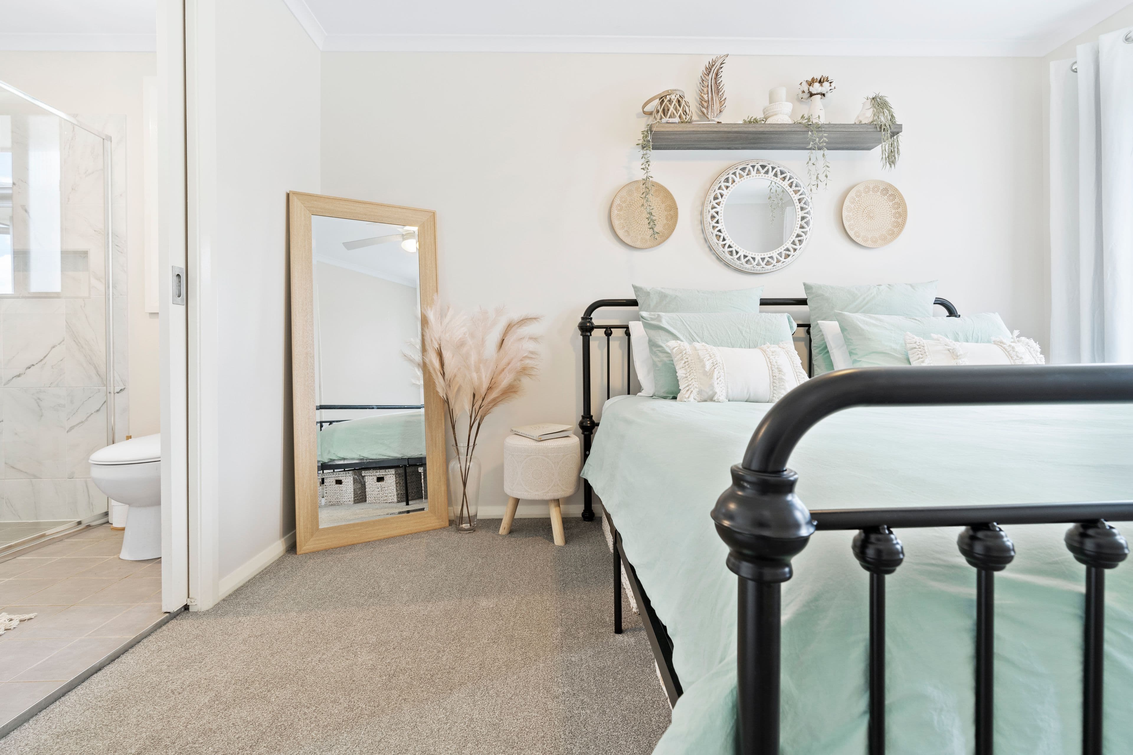 9 Coral Flame Circuit, Gregory Hills NSW 2557, Gregory Hills - Thumbnail 4