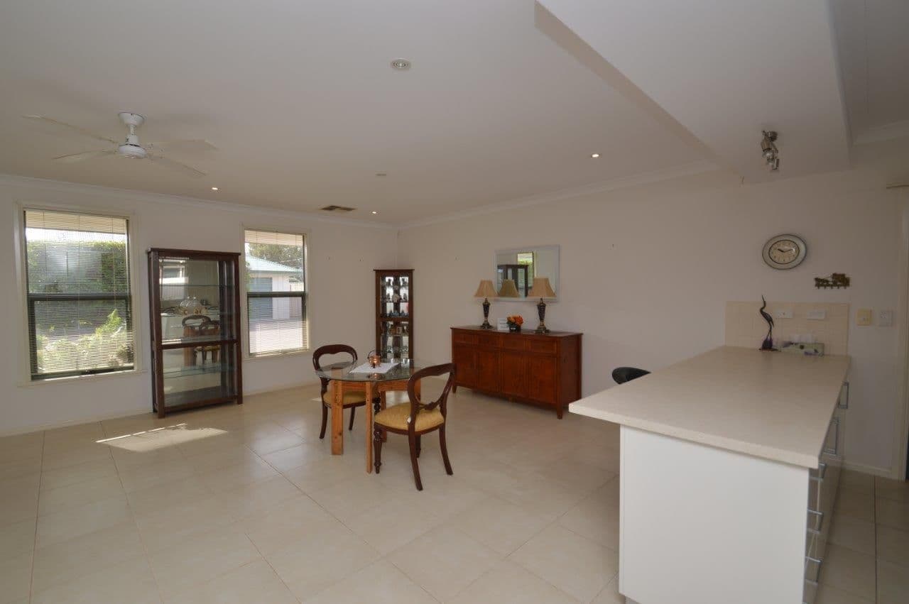 2/175 Cummins Street, Broken Hill NSW 2880, Broken Hill - Thumbnail 5