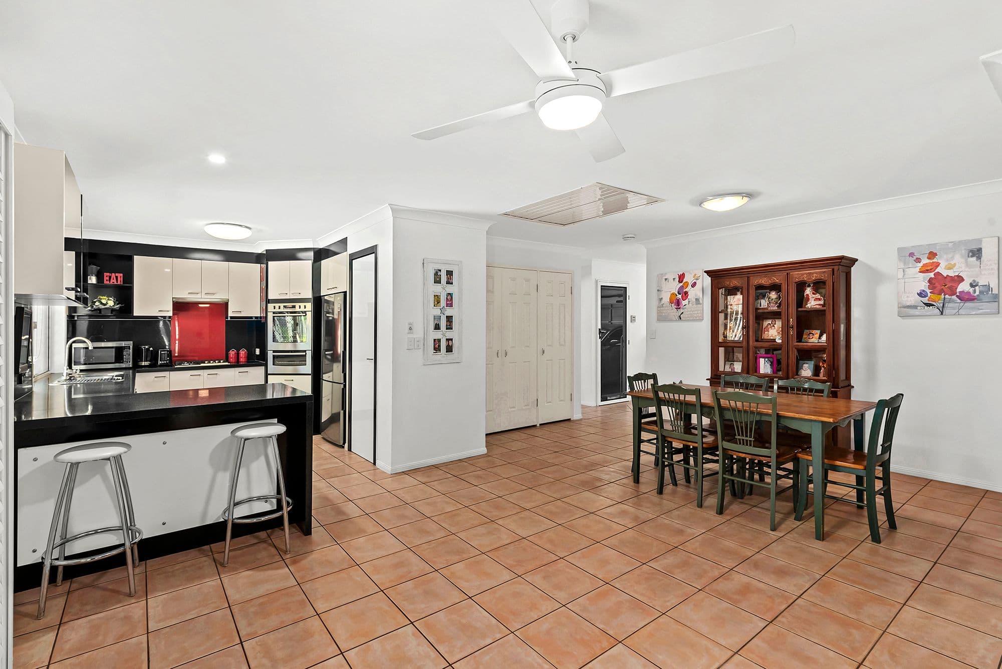 37 Oak Street, Shailer Park QLD 4128, Shailer Park - Thumbnail 2