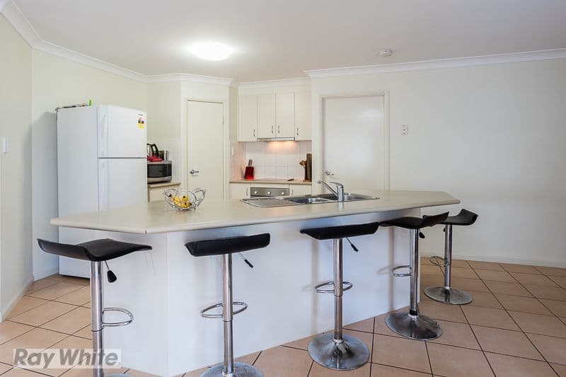41 Bowley Street, Pacific Pines QLD 4211, Pacific Pines - Thumbnail 3