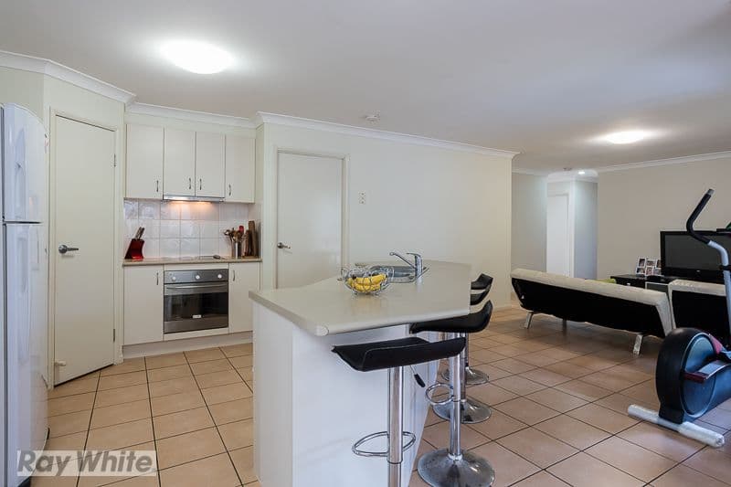 41 Bowley Street, Pacific Pines QLD 4211, Pacific Pines - Thumbnail 4