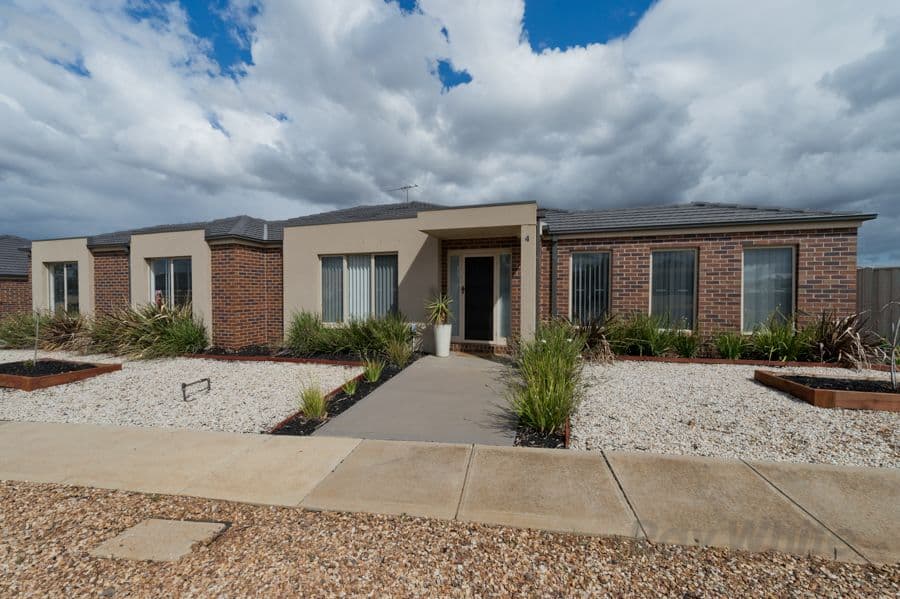 37 Lomandra Bowl, MELTON WEST VIC 3337, Melton West - Thumbnail 2