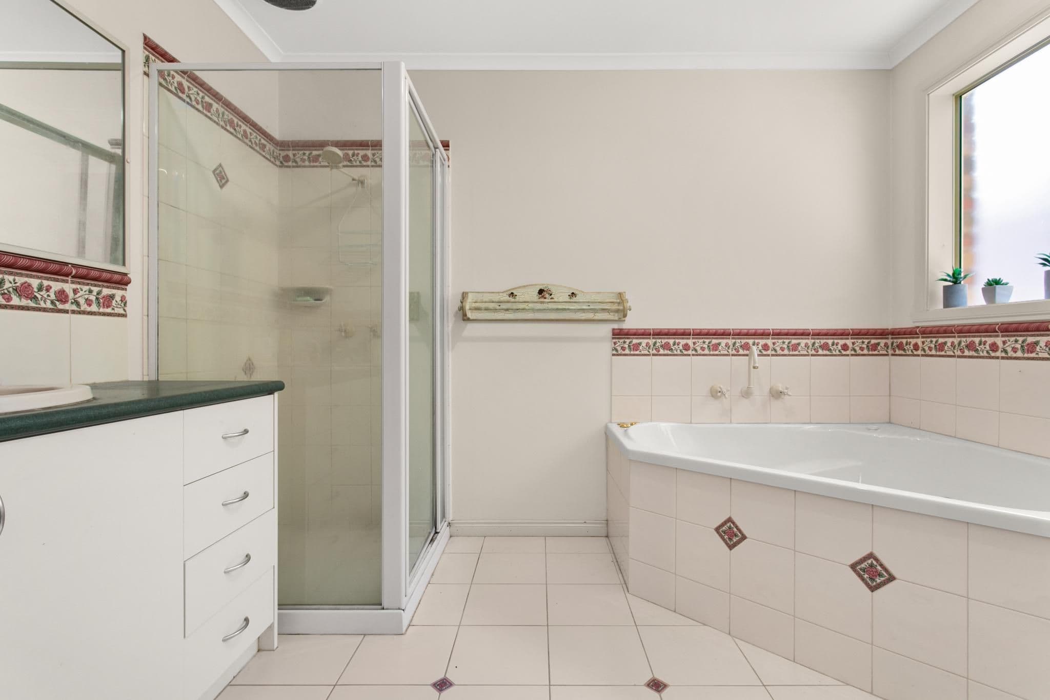 9 Jamie Court, Pakenham VIC 3810, Pakenham - Thumbnail 7