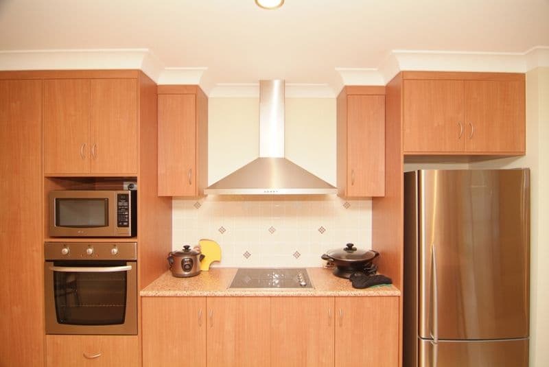 37 Sanctuary Avenue, JUBILEE POCKET QLD 4802, Jubilee Pocket - Thumbnail 4