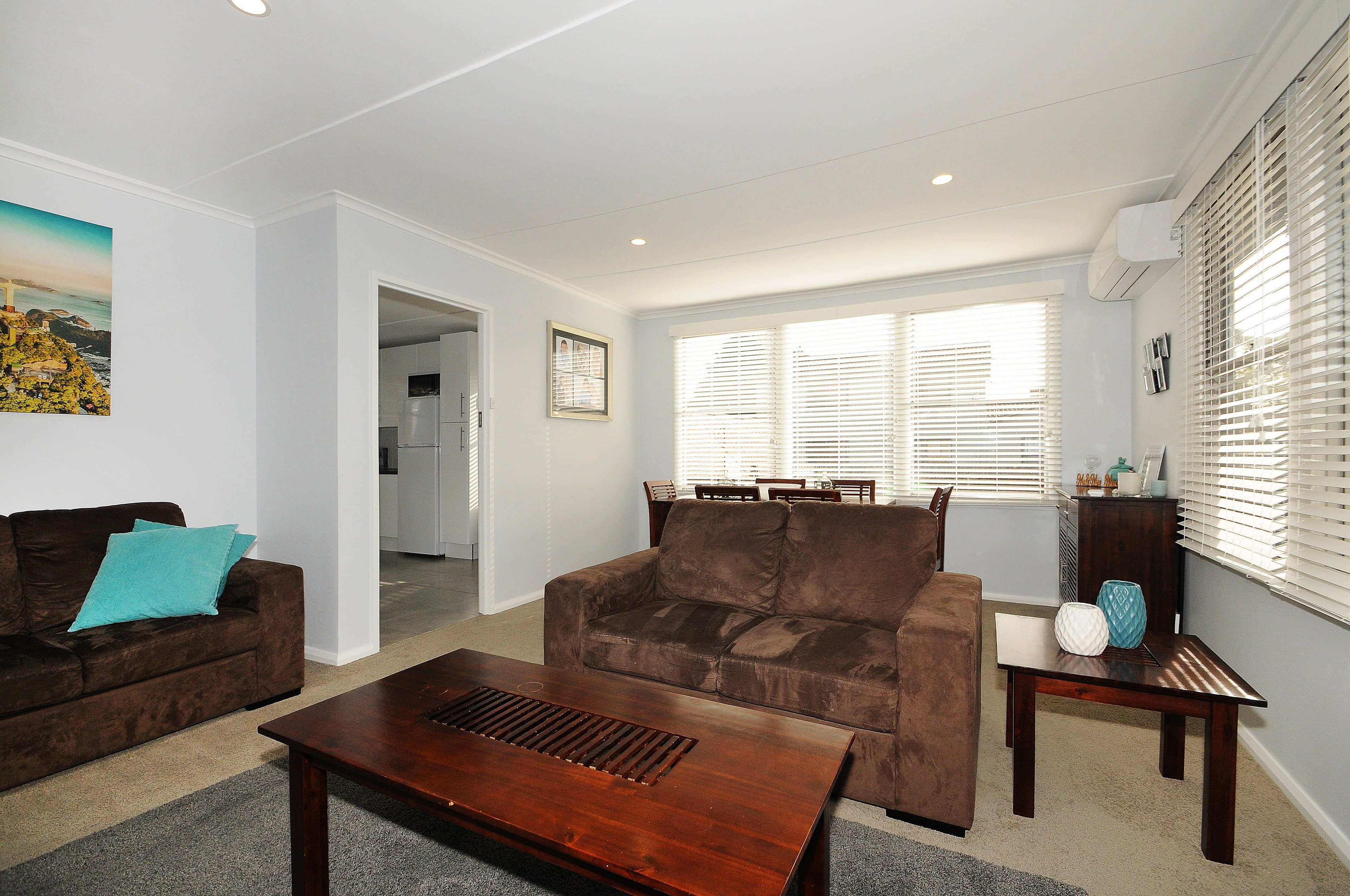 40 Rosemary Crescent, Frankston North VIC 3200, Frankston North - Thumbnail 2