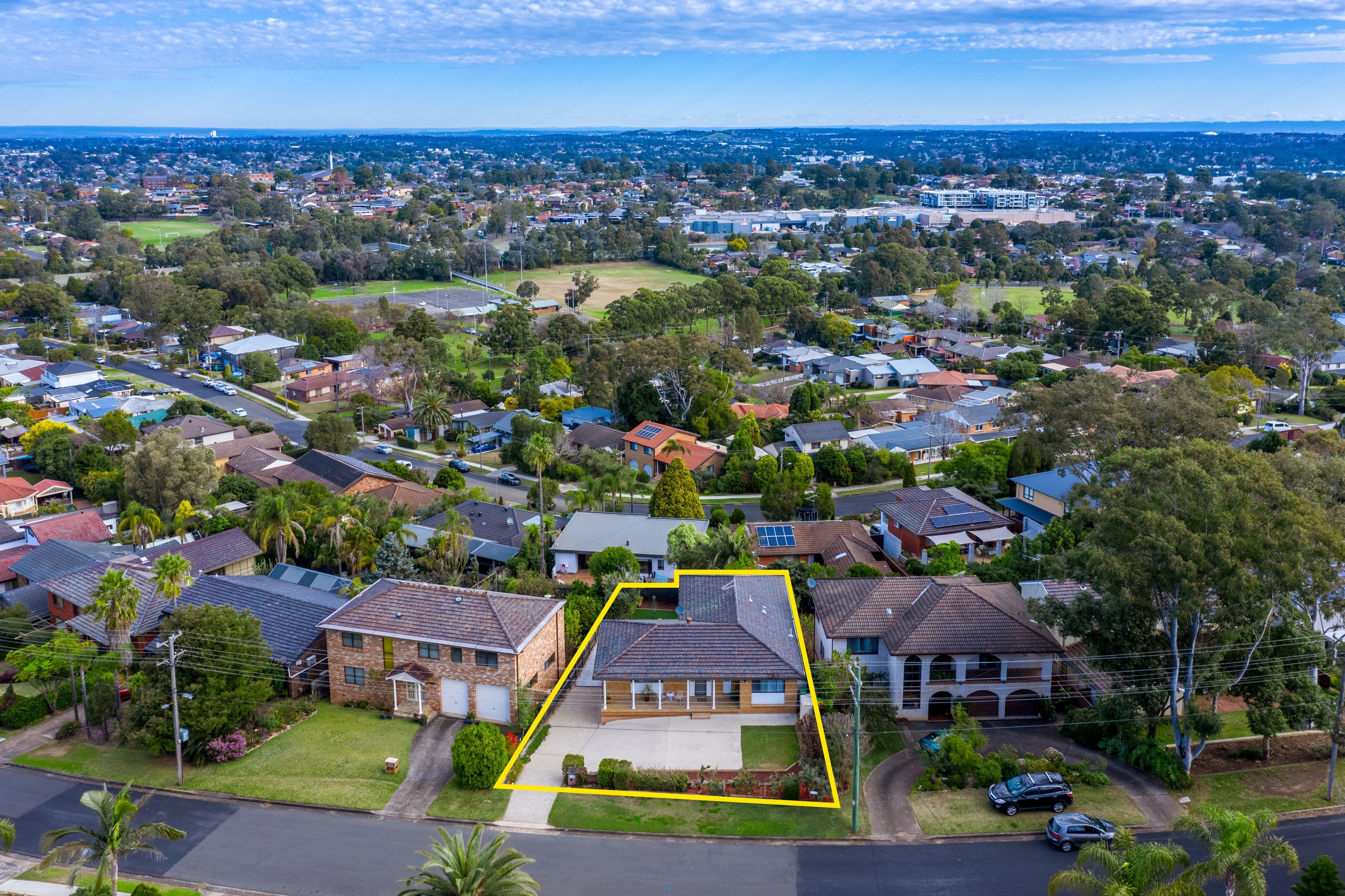 19 Tamboura Avenue, Baulkham Hills NSW 2153, Baulkham Hills - Thumbnail 4