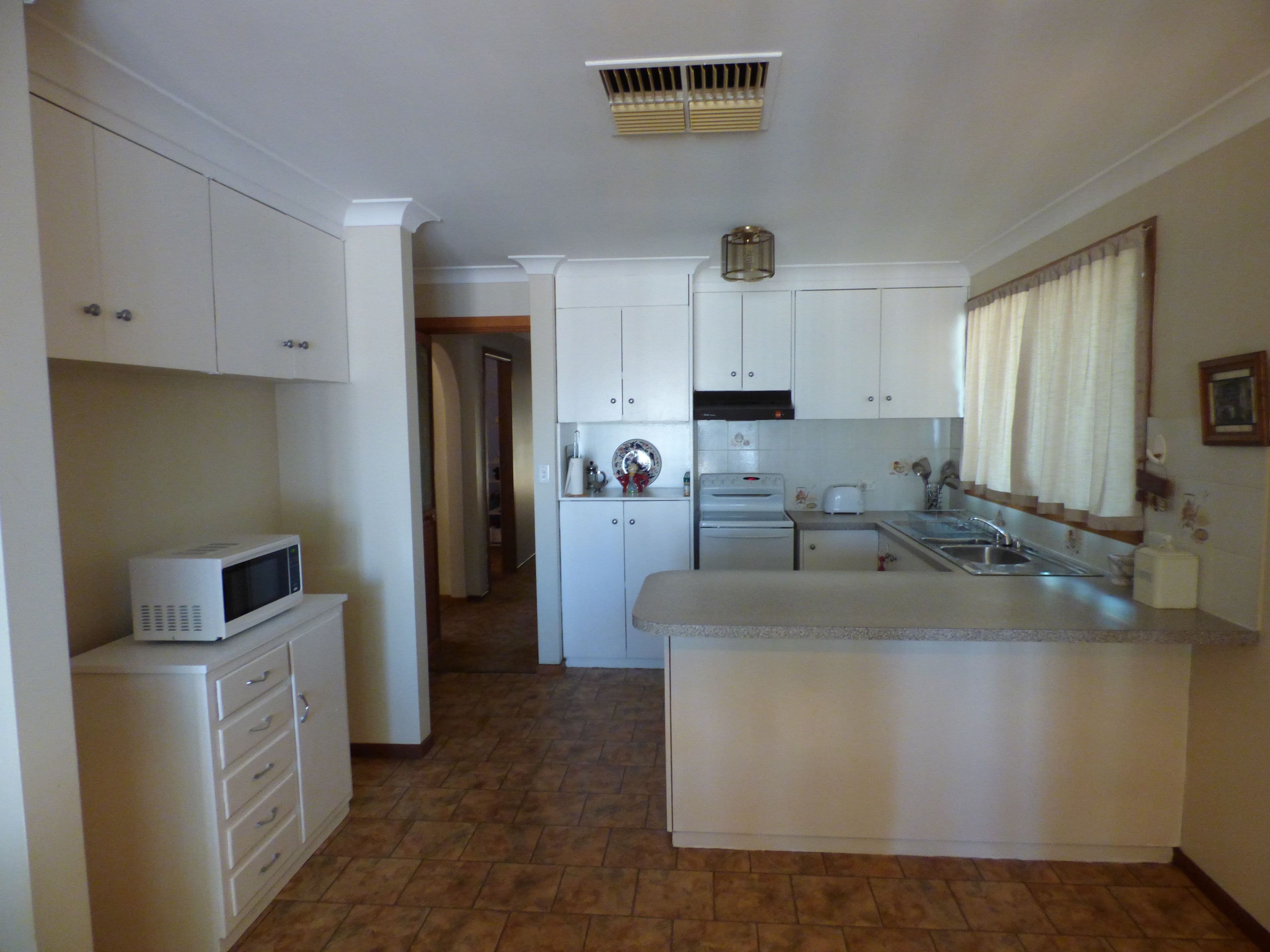 14 Palmer Crescent, Forbes - Thumbnail 3