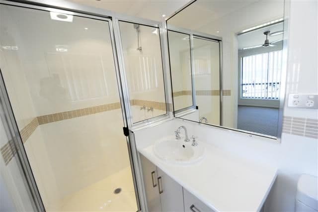 112  Penda Avenue, GLADSTONE QLD 4680, Gladstone Central - Thumbnail 4