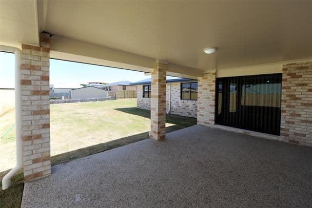 112  Penda Avenue, GLADSTONE QLD 4680, Gladstone Central - Thumbnail 5
