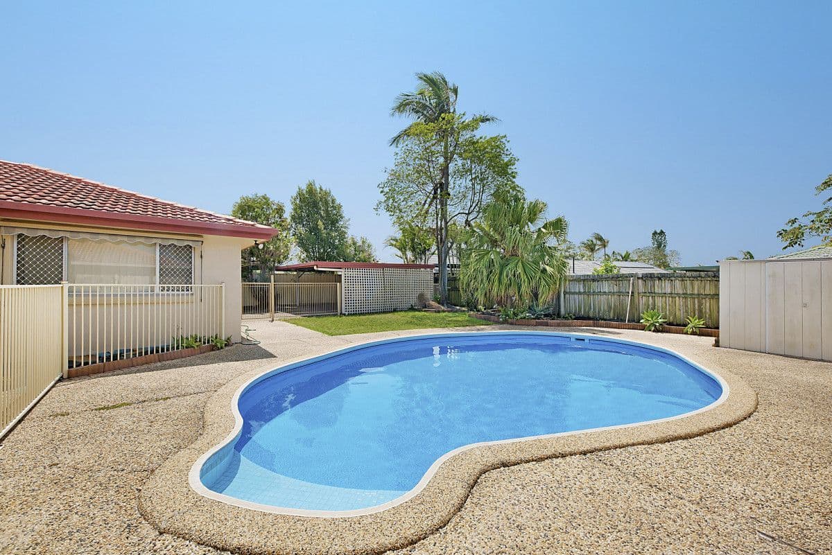 8 Koomooloo Court, Mermaid Waters QLD 4218, Mermaid Waters - Thumbnail 6