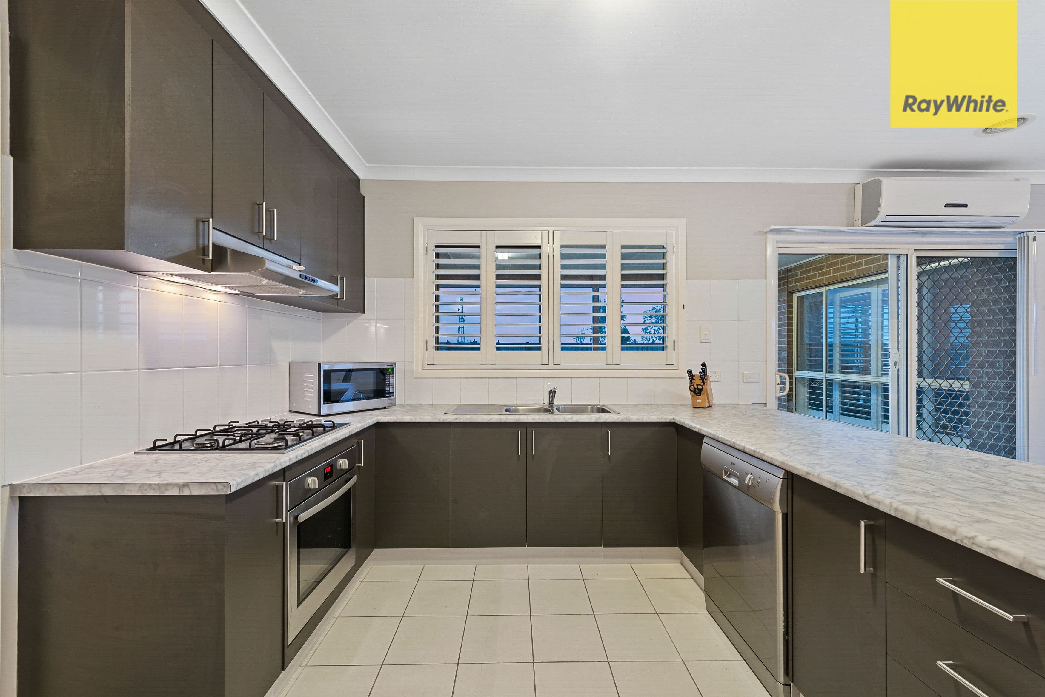 18 Kinetic Drive, Hillside VIC 3037, Hillside - Thumbnail 2