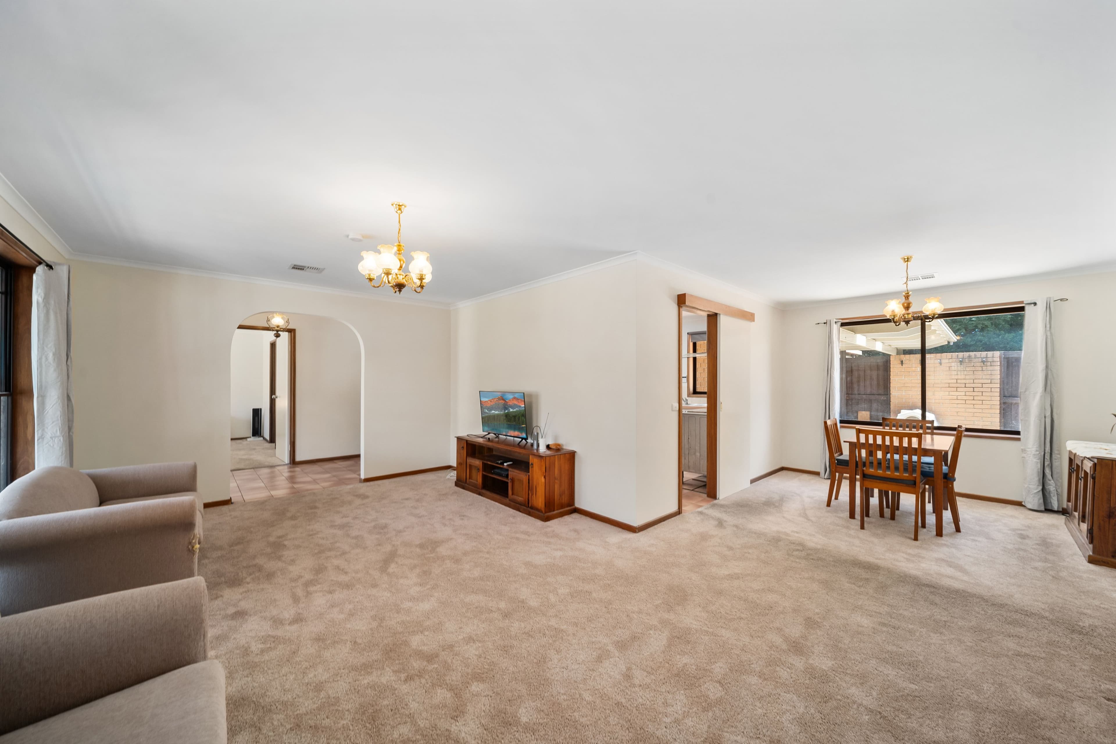 9 Parkview Crescent, Jerrabomberra NSW 2619, Jerrabomberra - Thumbnail 6