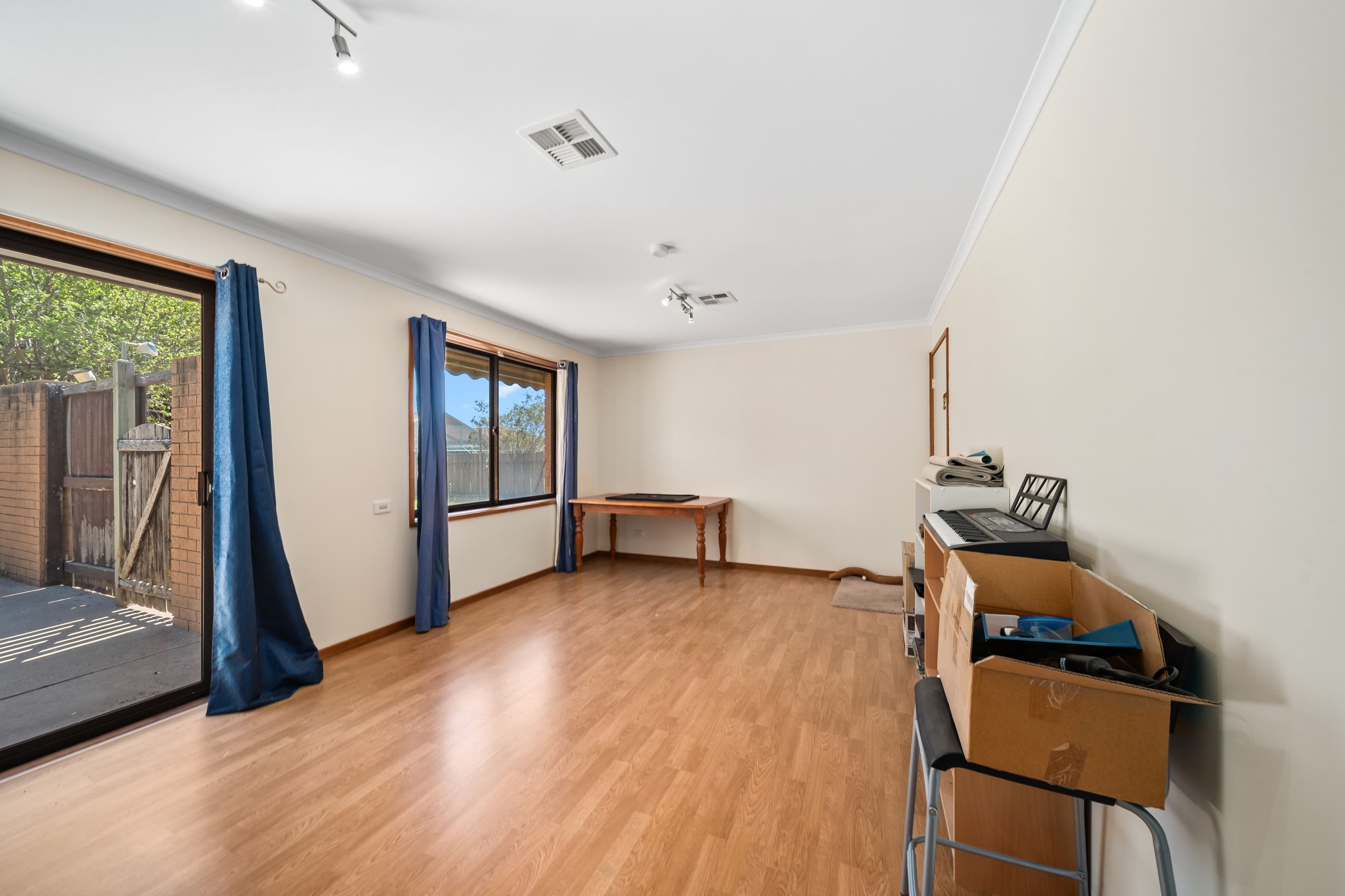 9 Parkview Crescent, Jerrabomberra NSW 2619, Jerrabomberra - Thumbnail 8