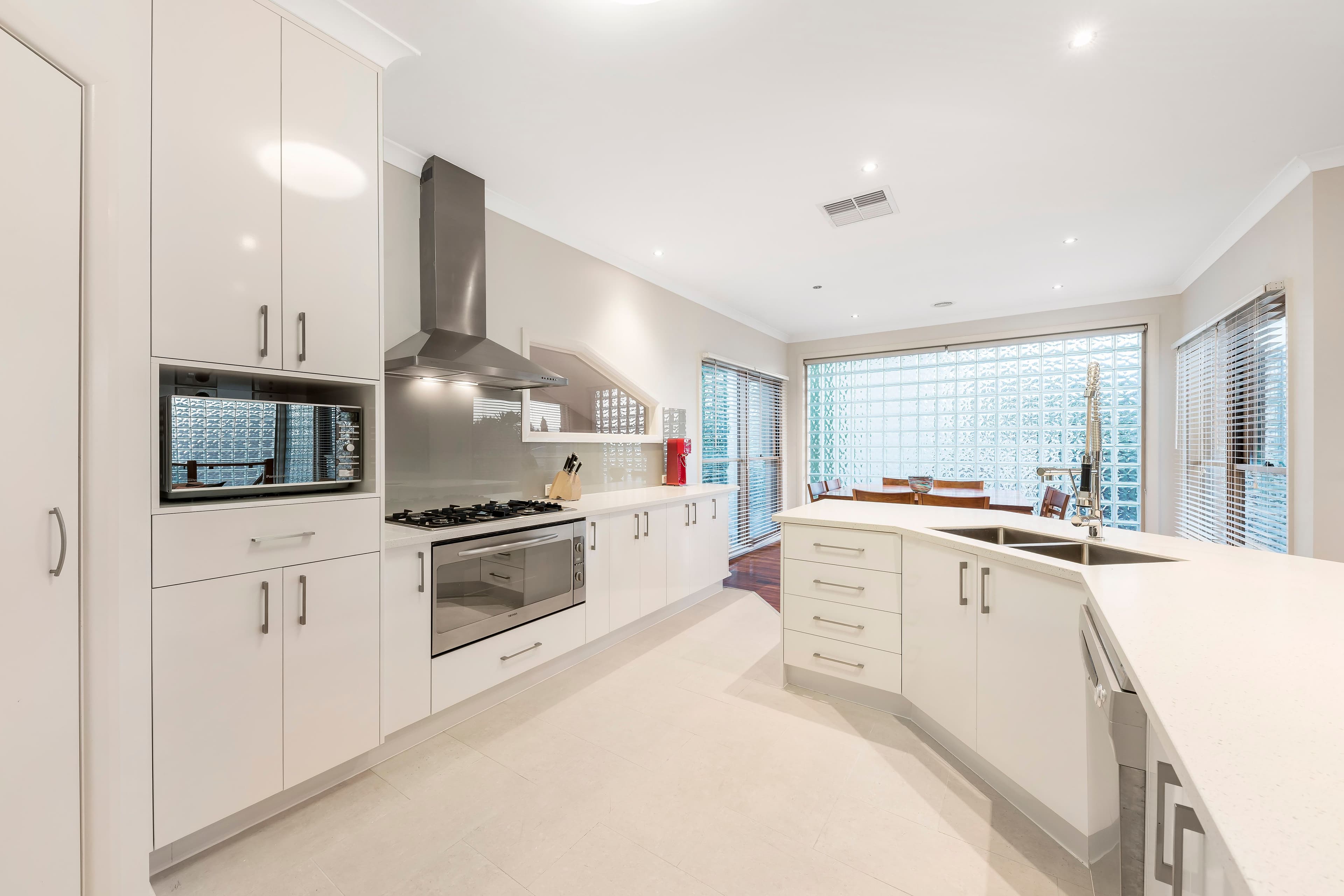 43 Golding Avenue, Rowville VIC 3178, Rowville - Thumbnail 4