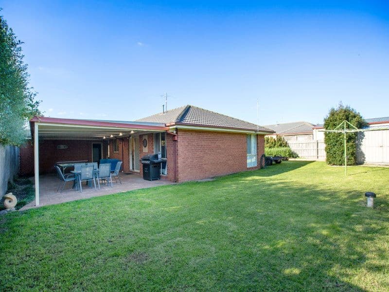 22 Robin Hill Drive, MORNINGTON VIC 3931, Mornington - Thumbnail 3