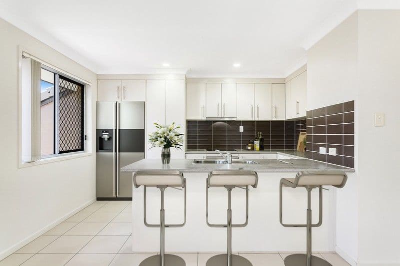 17 Glen Echo Street, Springfield Lakes QLD 4300, Springfield Lakes - Thumbnail 4