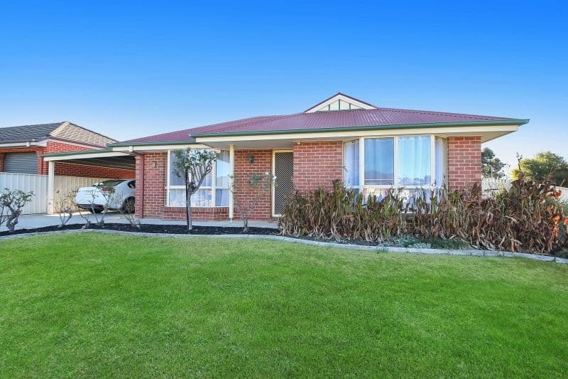 8 Jennifer Place, West Wodonga VIC 3690, West Wodonga - Image 1
