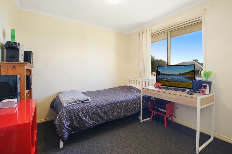 8 Jennifer Place, West Wodonga VIC 3690, West Wodonga - Thumbnail 5
