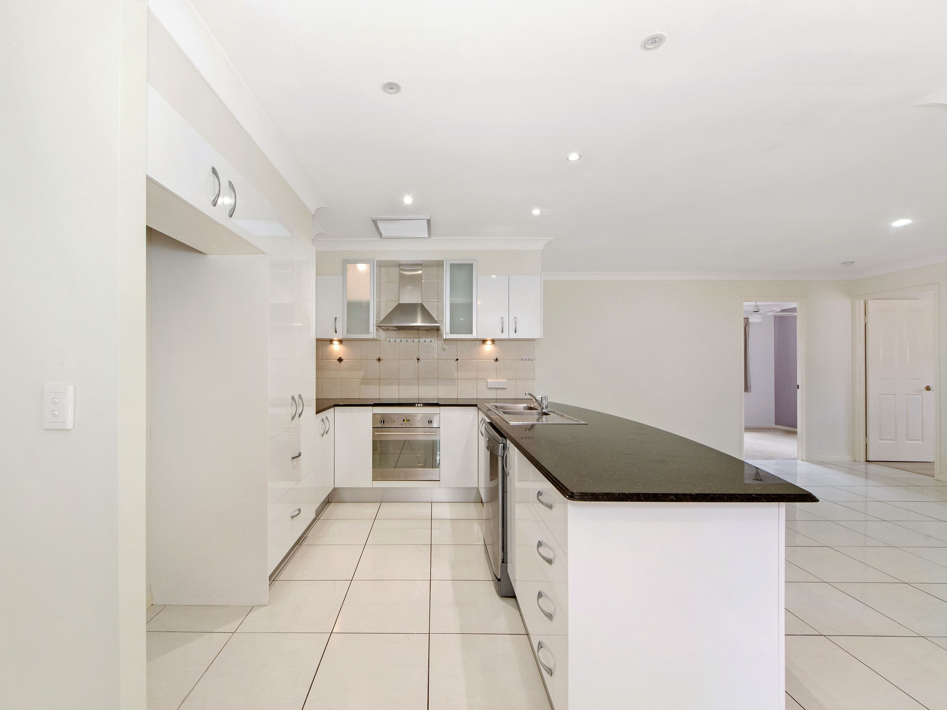 61 Galapagos Way, Pacific Pines QLD 4211, Pacific Pines - Thumbnail 5