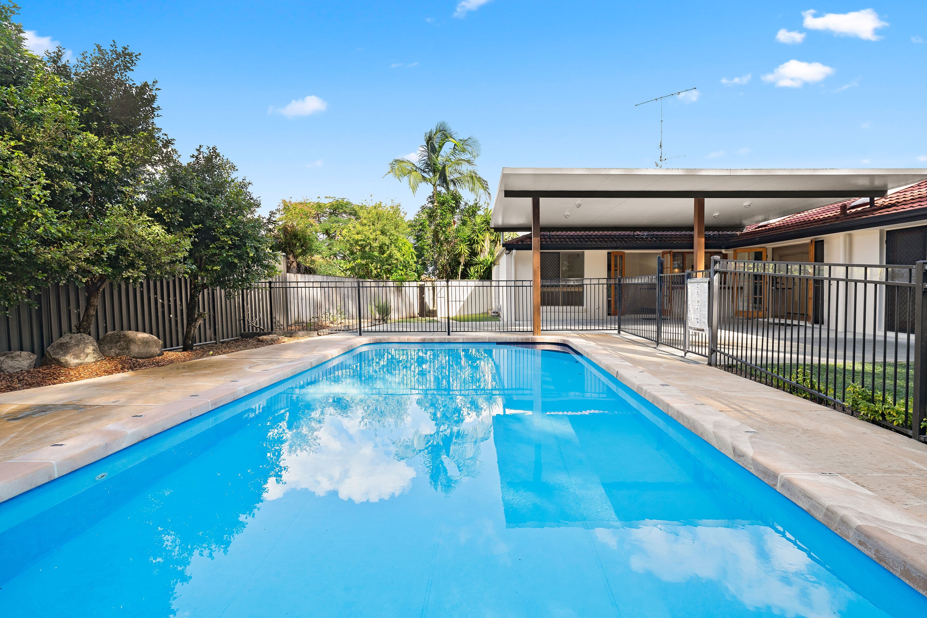 25 Grebe Place, Burleigh Waters QLD 4220, Burleigh Waters - Thumbnail 7