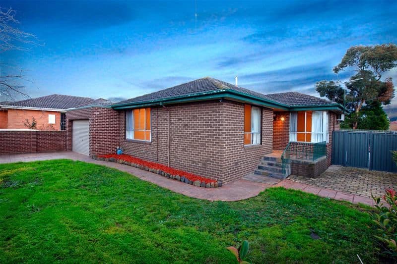 10 Neilsen Crescent, BUNDOORA VIC 3083, Bundoora - Image 1