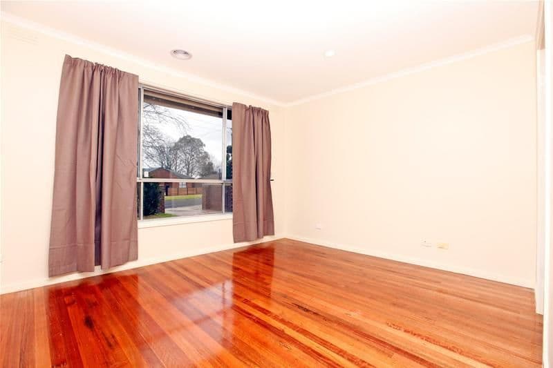 10 Neilsen Crescent, BUNDOORA VIC 3083, Bundoora - Thumbnail 6