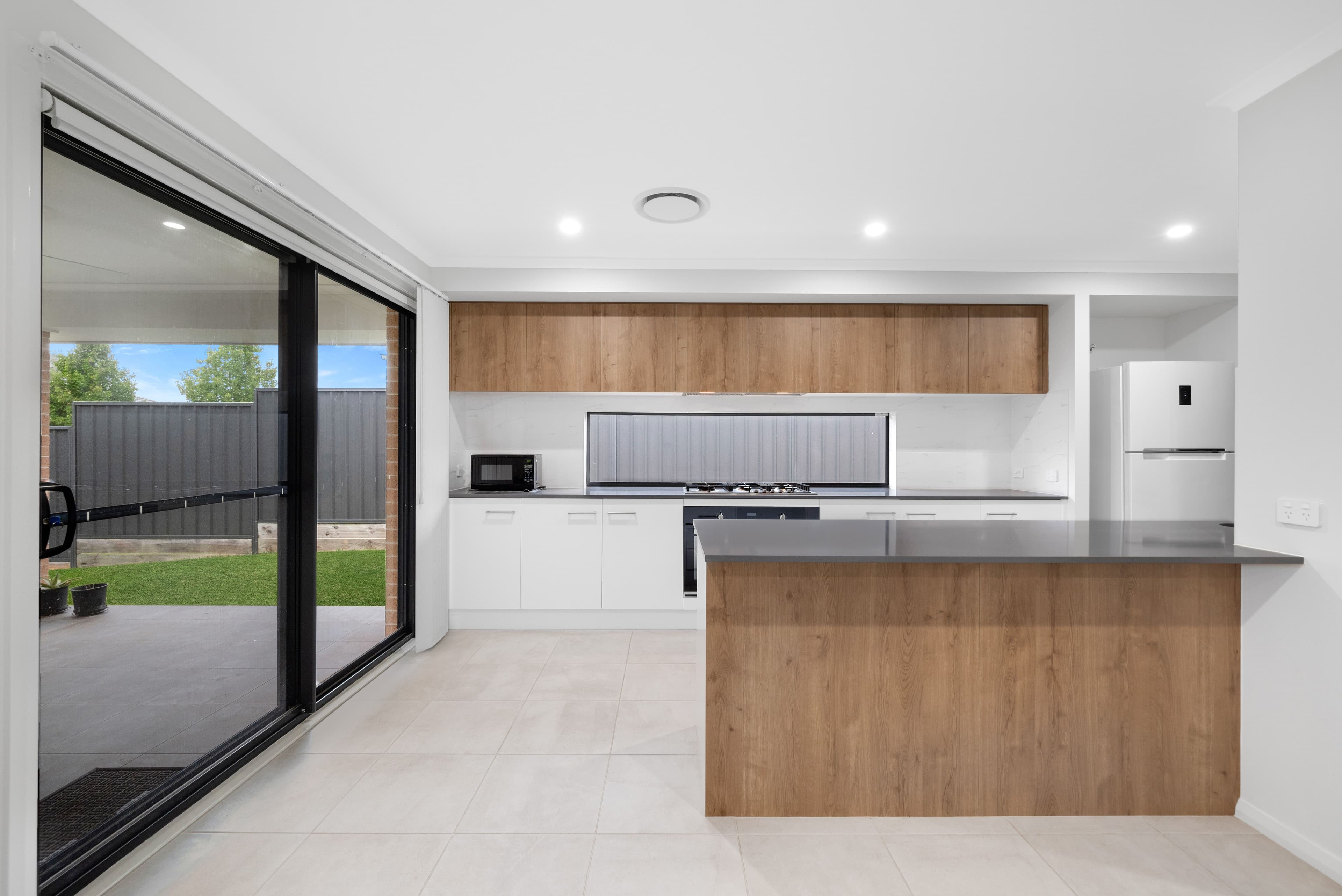 11 Water Gum Place, Tahmoor NSW 2573, Tahmoor - Thumbnail 2
