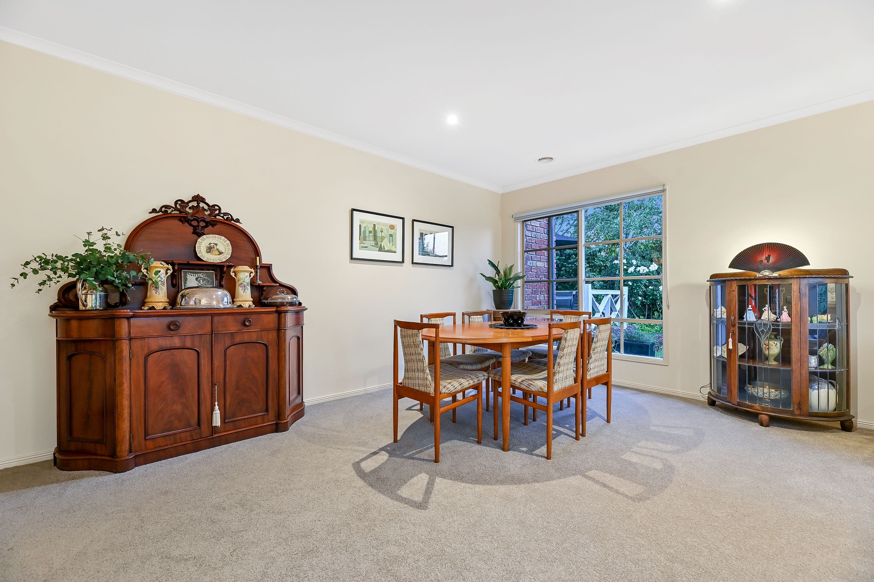 6 Chatswood Close, Glen Waverley VIC 3150, Glen Waverley - Thumbnail 4