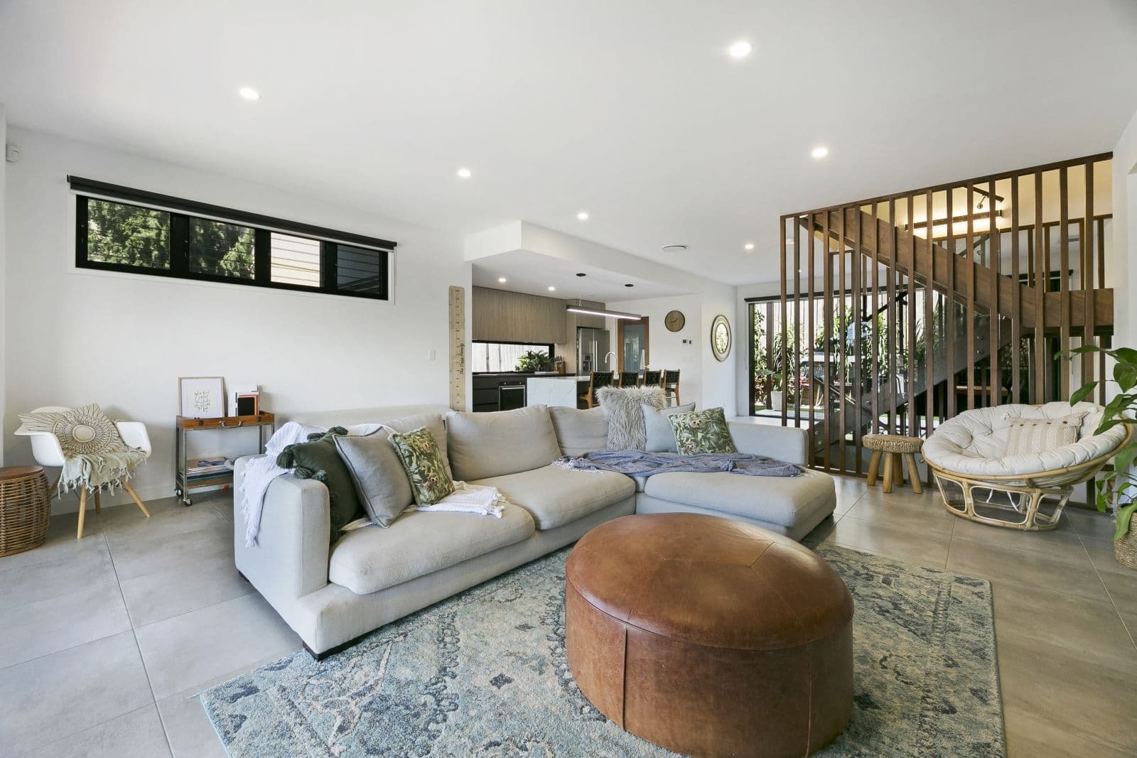 25 Waratah Avenue, Biggera Waters QLD 4216, Biggera Waters - Thumbnail 2