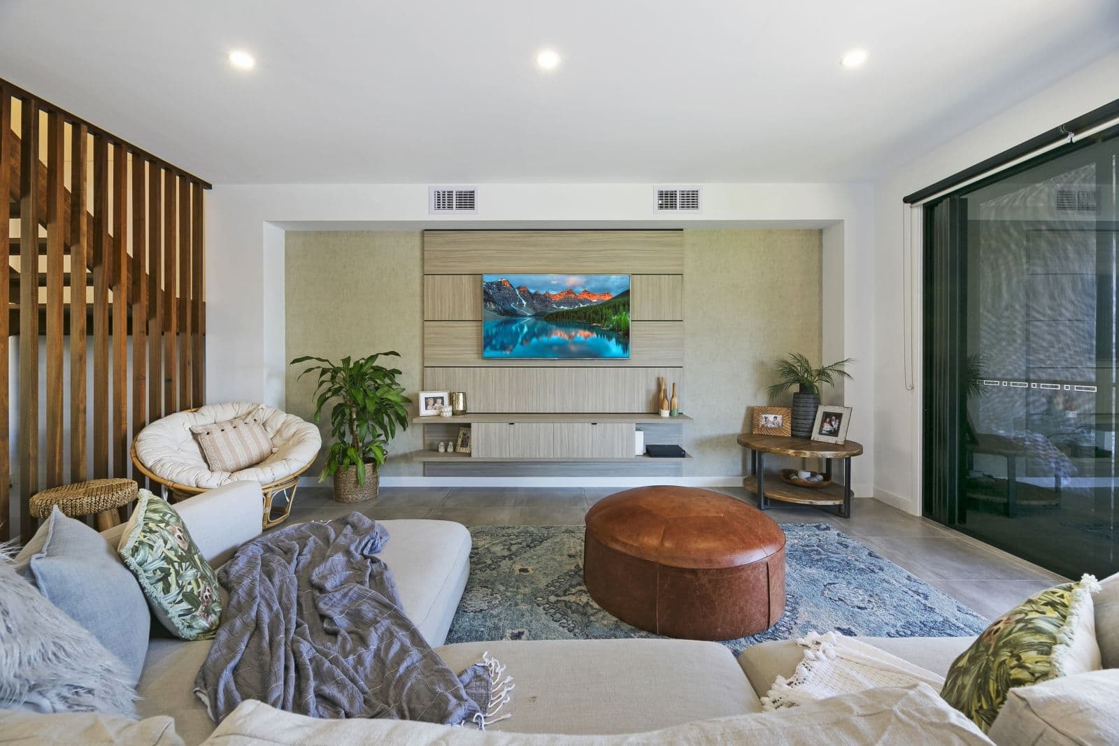 25 Waratah Avenue, Biggera Waters QLD 4216, Biggera Waters - Thumbnail 3