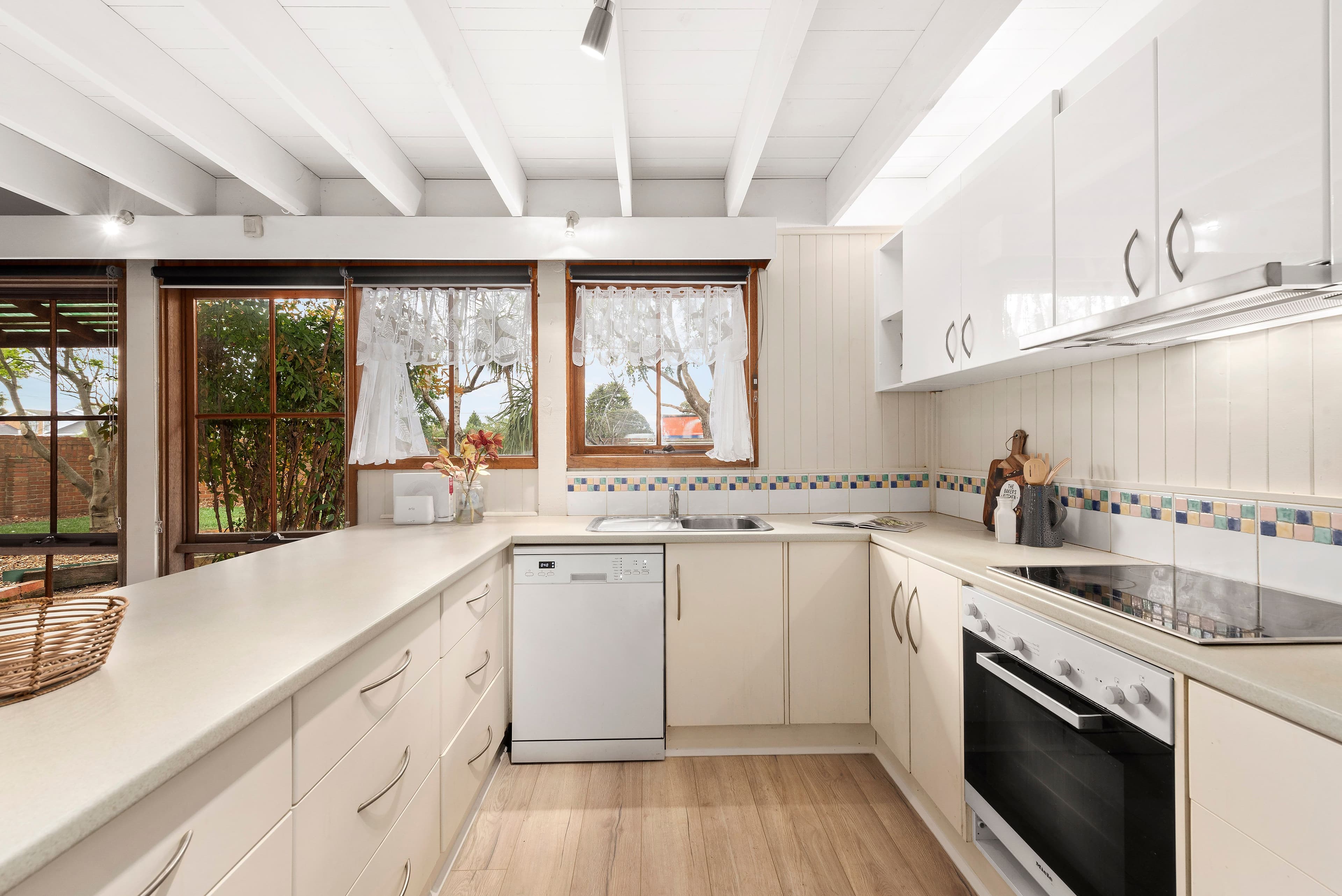 382 Mountain Highway, Wantirna VIC 3152, Wantirna - Thumbnail 5