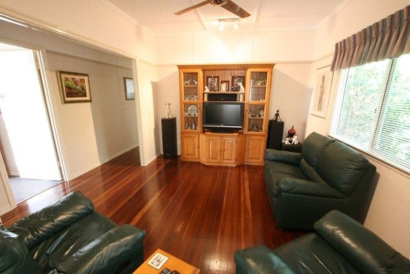 55 King Street, WOODY POINT QLD 4019, Woody Point - Thumbnail 3